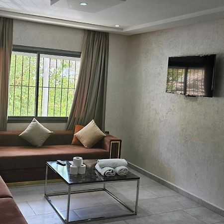 Appartements Rihana Family Only Tangeri Esterno foto