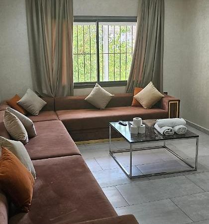 Appartements Rihana Family Only Tangeri Esterno foto