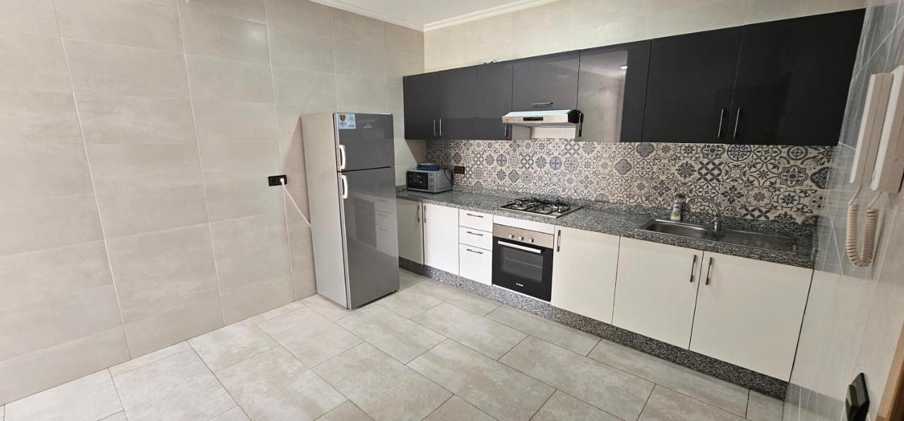 Appartements Rihana Family Only Tangeri Esterno foto