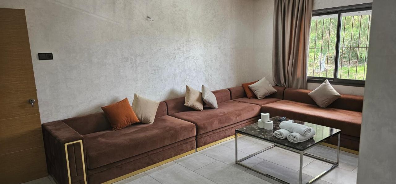Appartements Rihana Family Only Tangeri Esterno foto