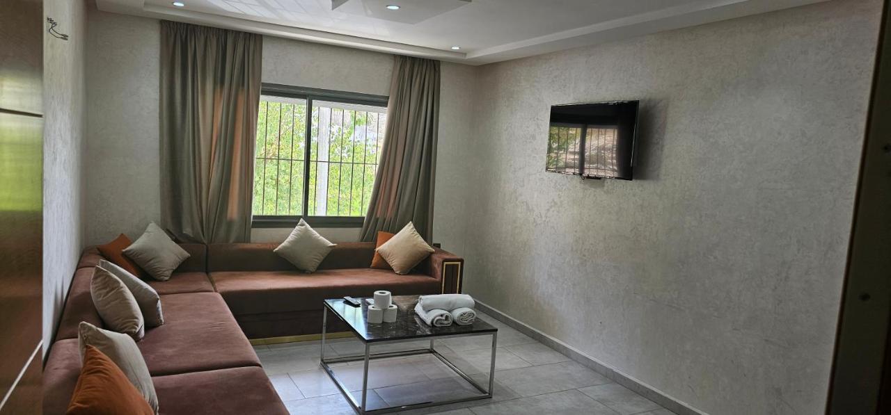 Appartements Rihana Family Only Tangeri Esterno foto